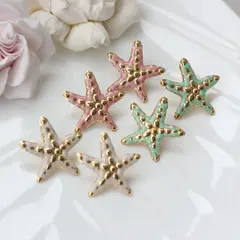 Серьги пусеты Морские звёзды с эмалью, кремовый, 28*26 мм, сталь, позолота, СГ046