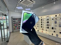 iPhone 14, 256 ГБ б/у
