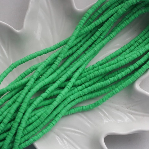 Каучук зеленый, бусины 4 мм, 067-4-08