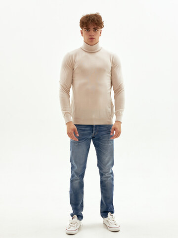 Водолазка MasQ 14 бежевый