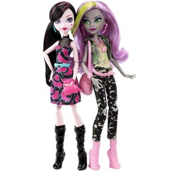 Моаника и Дракулаура. Добро пожаловать в школу монстров