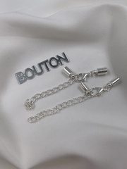 Карабин с цепочкой удлинителем серебристый