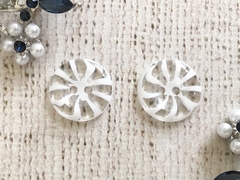 Пуговицы блузочные, d 1,8 см, 2 прокола