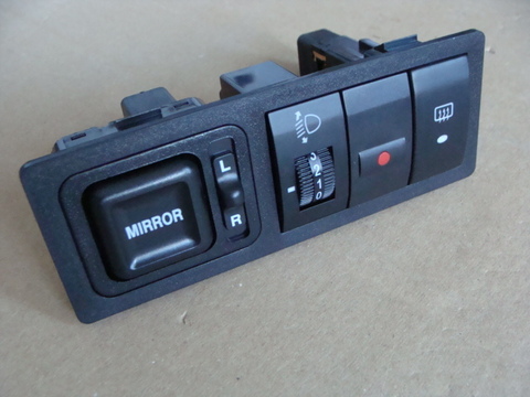 Регулятор зеркал заднего вида Geely MK Cross