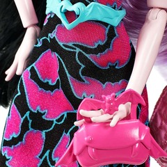 Моаника и Дракулаура. Добро пожаловать в школу монстров