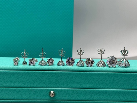 Серьги пусеты Tiffany