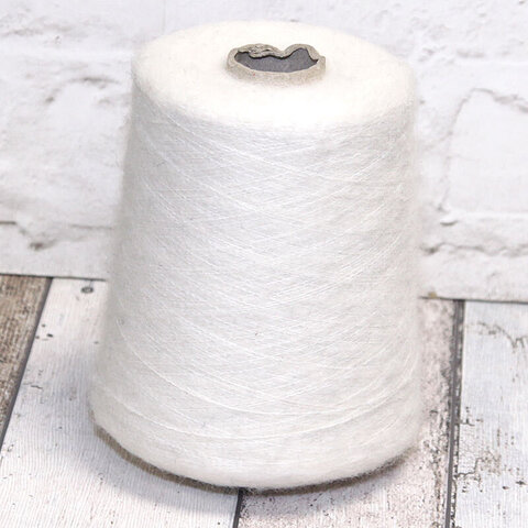 Вспушенная бэби альпака PECCI FILATI / MILADY 1000 белый натуральный