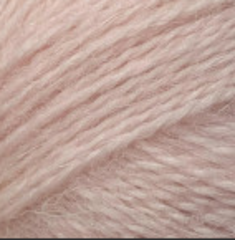 Пряжа "Пушинка", 50% шерсть, 50% козий пух, 50 гр. - 225 м, св. бегония