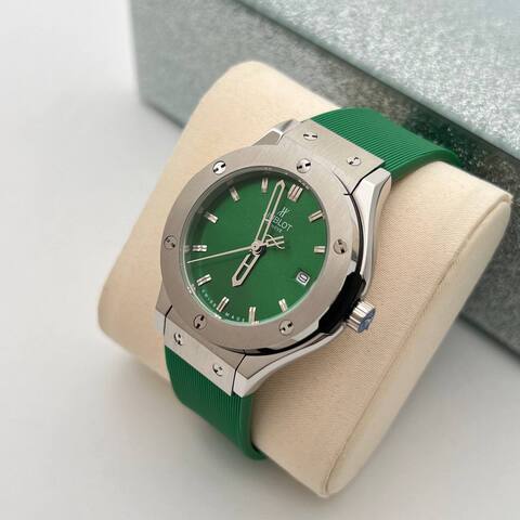 Часы Hublot