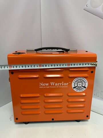 Миникомпрессор ВД New Warrior 12/220V (V3)
