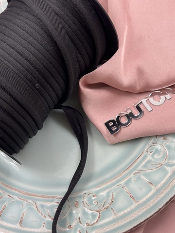 Кант эластичный декоративный черный