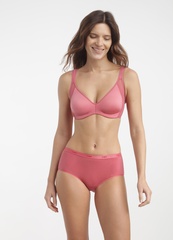 Бюстгальтер минимайзер с бесшовными чашками DIM 3792