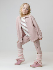 брюки  для девочки  КР 4074/розовый лед,кошечки к577