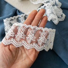 Кружево ажурное, белое, ширина 5,5 см, белое, длина 90 см