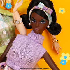 Мизи Долина Кукол: Девушка из Частной Школы Глория