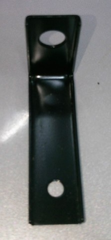 КРОНШТЕЙН УСИЛИТЕЛЯ БАМПЕРА ПЕРЕДНЕГО LACETTI HB, GENTRA GM (БОКОВОЙ)