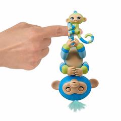 Fingerlings Интерактивная обезьянка 