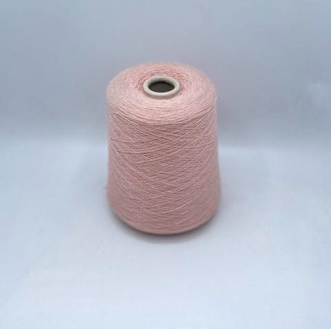 Бобинная пряжа (пр.Италия),1500м/100 гр. 80%шерсть, 20%полиамид, цвет-Нежно-розовый,арт-31840