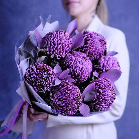 Букет премиальных хризантем Bigoudi Purple