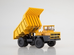 BELAZ-7522 Dumper later yellow 1:43 Dealer models BELAZ