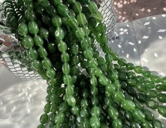 Нить бусин из тонированного кварца 7-8мм (галтовка)