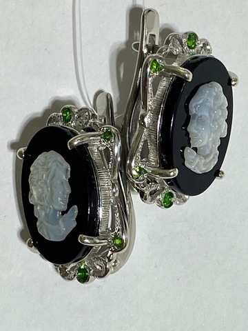 Камея (серьги из серебра)