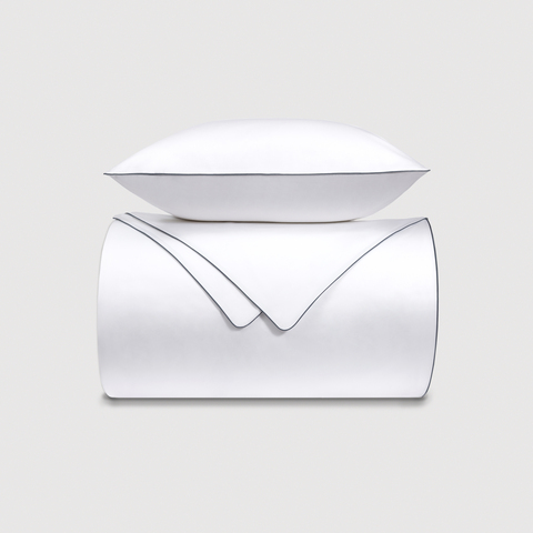 Постельное белье cемейное Сlaire&Caroll Lune белое с зеленым кантом