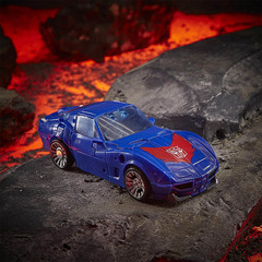 Автобот Трекс WFC-K26 Дэлюкс 14 см Королевство. Поколение Трансформеров: Война за Кибертрон