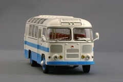 PAZ-672 white-blue Classicbus 1:43