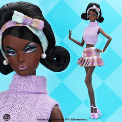 Мизи Долина Кукол: Девушка из Частной Школы Глория