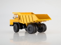 BELAZ-7522 Dumper later yellow 1:43 Dealer models BELAZ