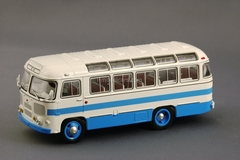 PAZ-672 white-blue Classicbus 1:43