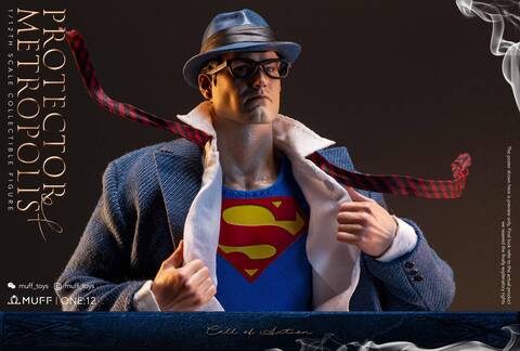 Фигурка Кларк Кент - Супермен Защитник Метрополиса