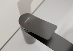 Смеситель для раковины 250, шлиф. черный хром Hansgrohe Vivenis Vivenis CoolStart 75045340