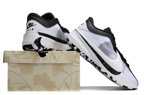 Nike Zoom Freak 5 'Oreo' 