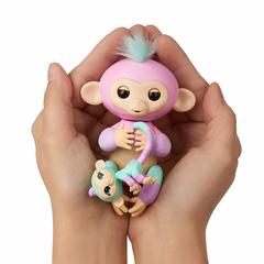 Fingerlings Интерактивная обезьянка 