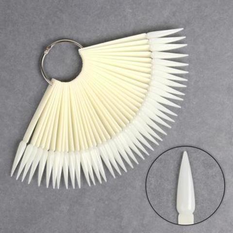 Палитра Веер стилеты на 50 цветов молочная