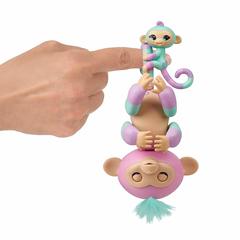 Fingerlings Интерактивная обезьянка 