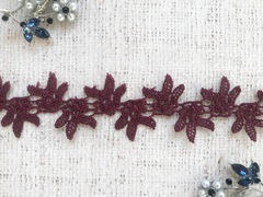 Кружево плетеное, ш. 3,2 см.