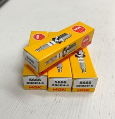 Свеча зажигания NGK CR8EH-9 для мотоциклов Honda CB400 и др.