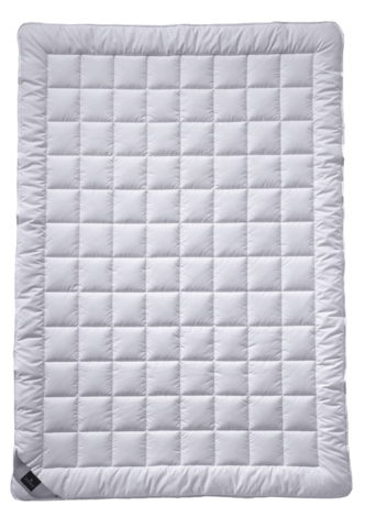 Одеяло очень легкое 155х220 Billerbeck Sari Superlight