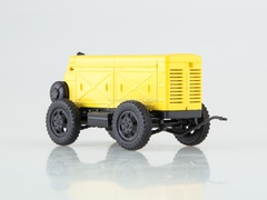 Compressor ZIF-55 mobile yellow 1:43 AutoHistory