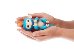 Fingerlings Интерактивная ручная обезьянка 