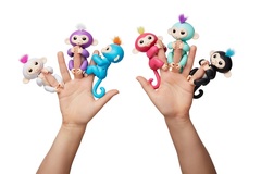Fingerlings Интерактивная ручная обезьянка 