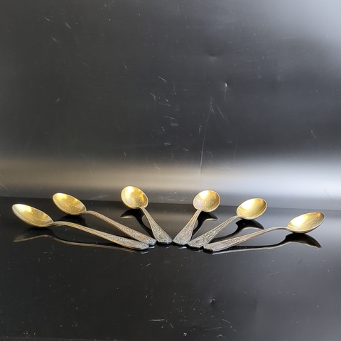 Набор из 6 чайных ложек с орнаментом , мНЦ (медь-никель-цинк), Кольчугинский завод цветных металлов, СССР, 1960-1980 гг.