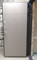 Входная металлическая дверь Бункер BN-15 Веллюто кофе / ФЛ - 649 Лайт грей софт