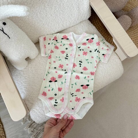 Боди с короткими рукавами