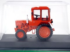 Tractor T-25A Vladimirets red 1:43 Hachette #10