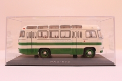 PAZ-672 white-green Classicbus 1:43