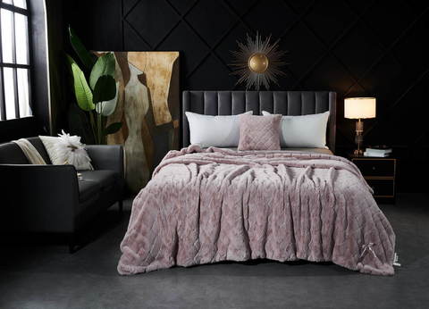 Плед 220х240 Sofi De MarkO Бернард пудра